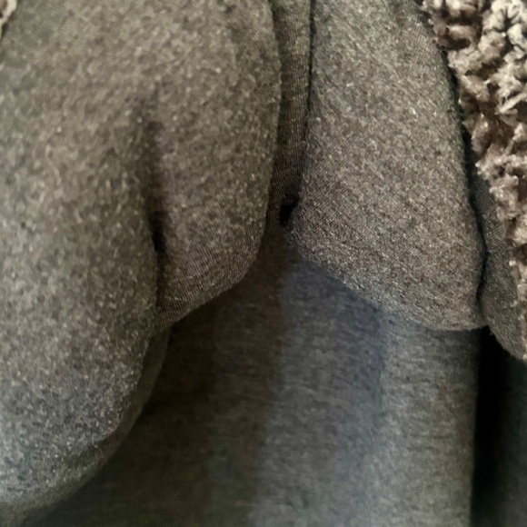 Thread up soft lined sweater - Picture 4 of 4